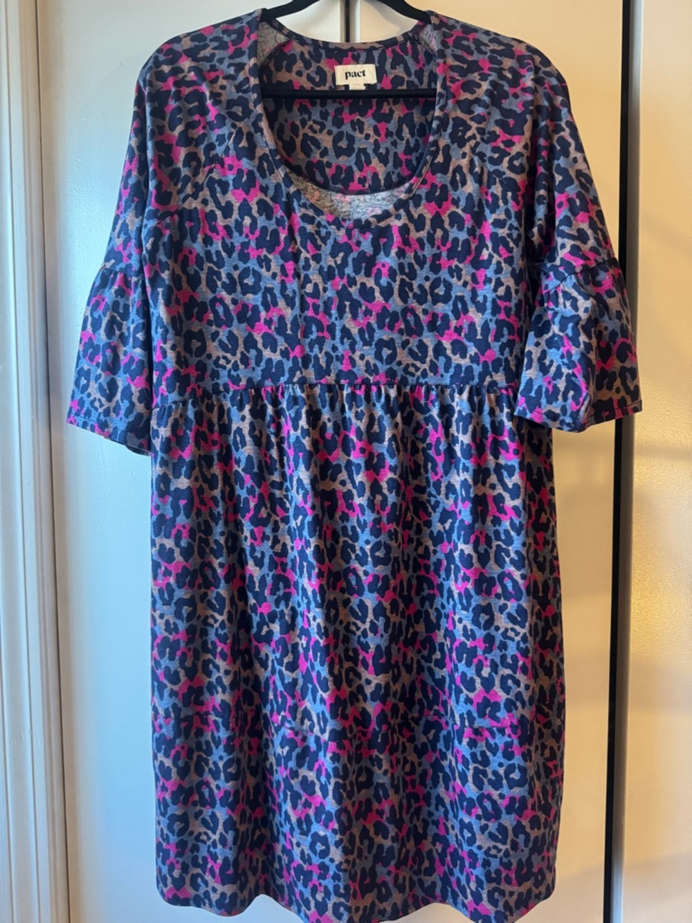 Pact Organic Cotton Leopard Ruffle Sleeve Tiered Dress WITH POCKETS - L